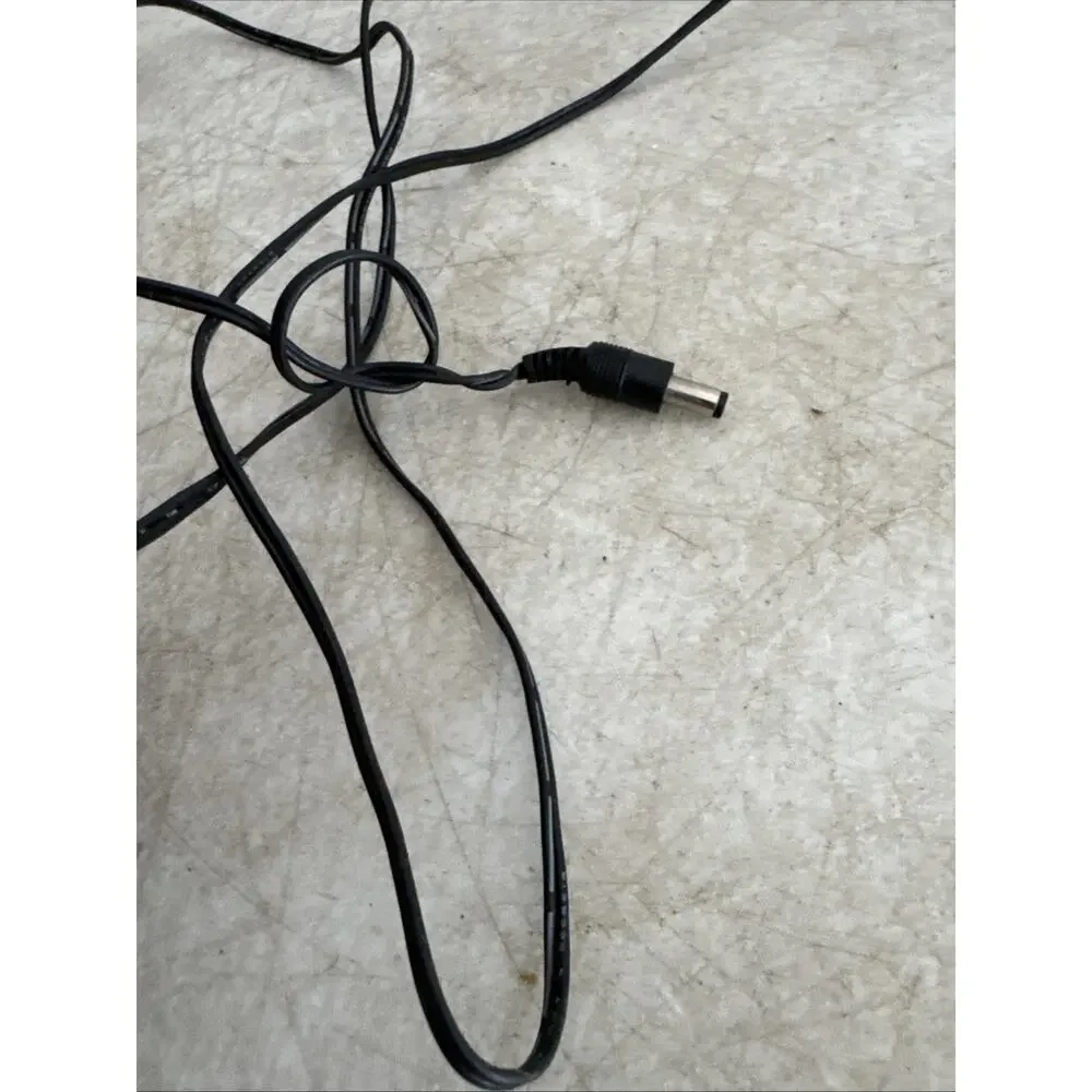 GoldStar KNU-1485 Power Supply Output DC 14v 850mA